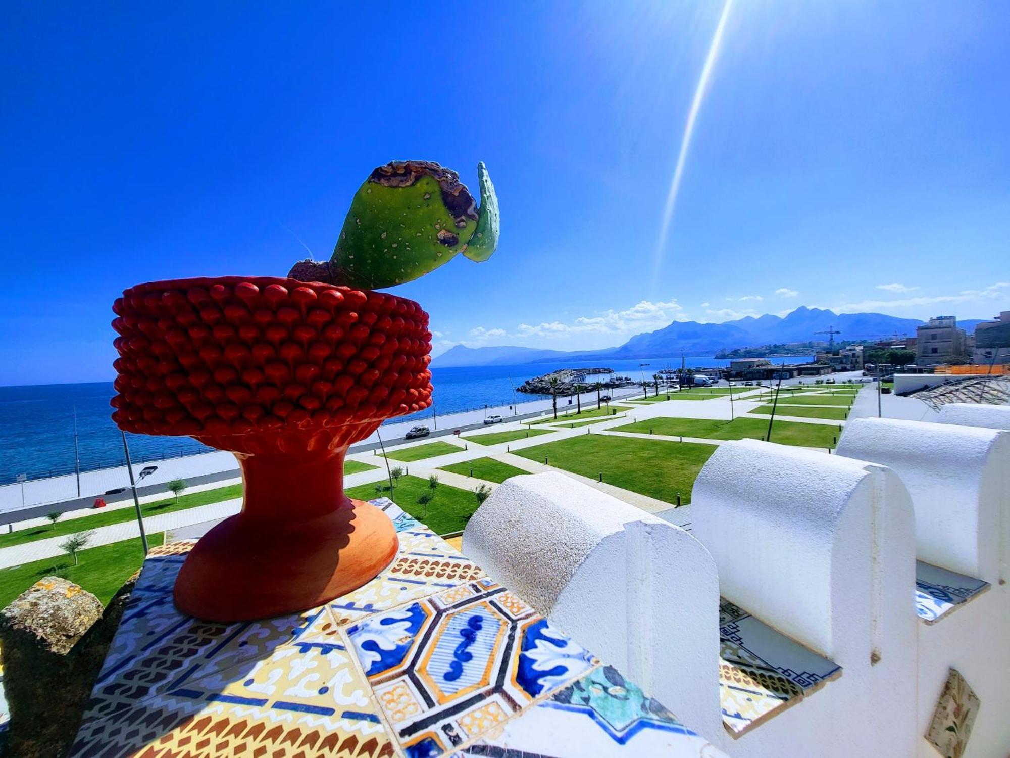 Seafront House Gabbiano Azzurro Daire Santa Flavia Dış mekan fotoğraf